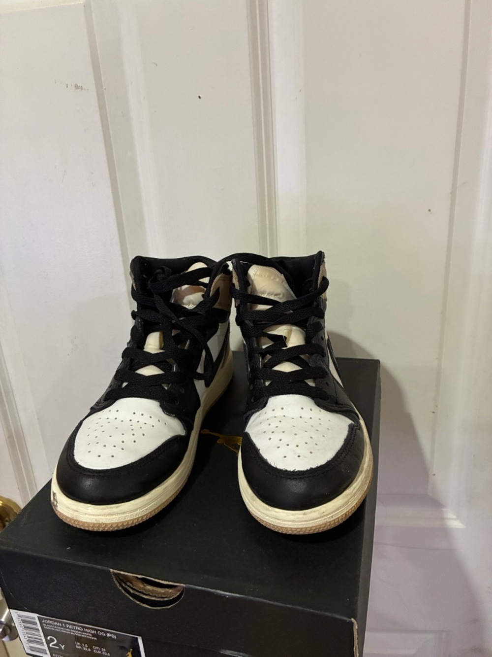 Nike Air Jordan 1 High Black White Taupe - Picture 6 of 12